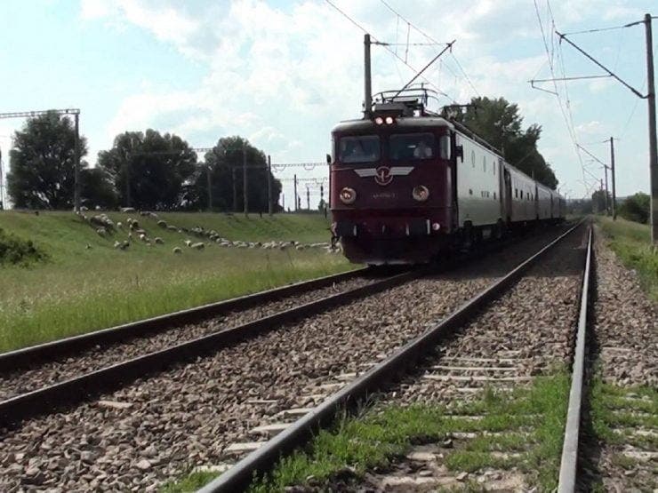 Trafic feroviar blocat pe ruta Ploieşti-Buzău - Întârzieri la trenuri
