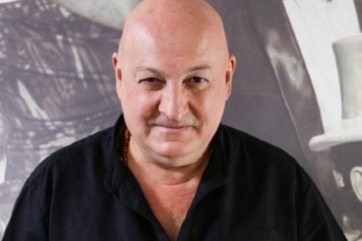 Imaginea postata pe Facebook de amanta lui Cotimanis. Asa arata femeia pentru care si-a parasit sotia, la peste 60 de ani 25