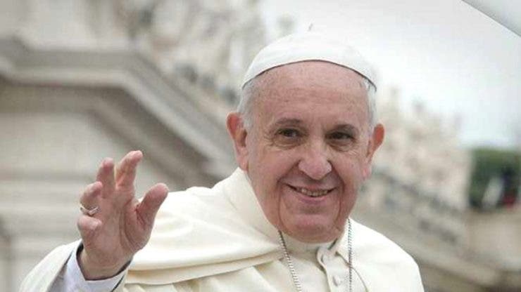 Cum arată femeia care a refuzat să se mărite cu Papa Francisc