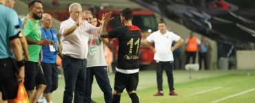 Marius Șumudică, în genunchi