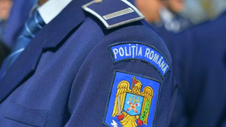 Un agent de poliție este acuzat că a agresat sexual două fete minore