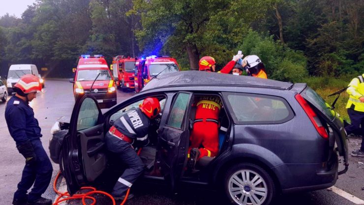 Accident grav pe DN1 în Brașov. O persoană a decedat