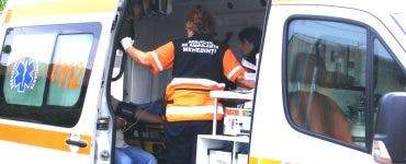 Accident grav în București. O ambulanță SMURD, implicată într-un accident grav