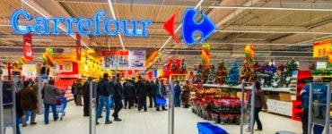 Două magazine Carrefour au fost închise. Inspectorii ANPC au constatat nereguli grave