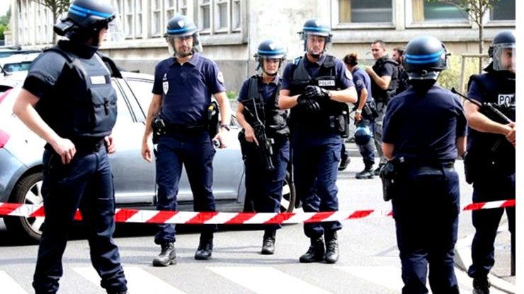 Atac la sediul Poliției din Paris. Polițistul care și-a ucis colegii se convertise la islam
