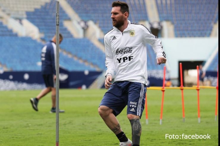 Spaniolii au aflat cine va câștiga Balonul de Aur! Messi încă un trofeu! 25 Spaniolii au aflat cine va câștiga Balonul de Aur