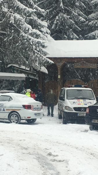 Bancomat aruncat în aer în Poiana Brașov, langa un restaurant 26