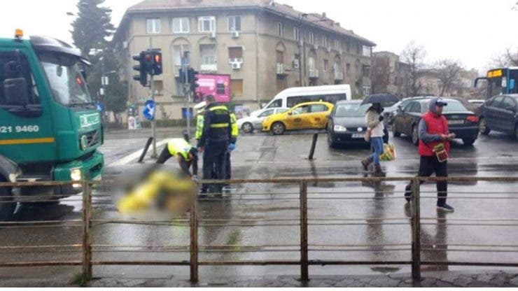 Accident mortal în Capitală. O femeie a fost ucisă de mașina de gunoi pe trecerea de pietoni
