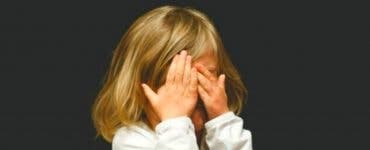 Caz șocant în Craiova. Fetiță de 4 ani dată, dată afară din grădiniță chiar de ziua ei