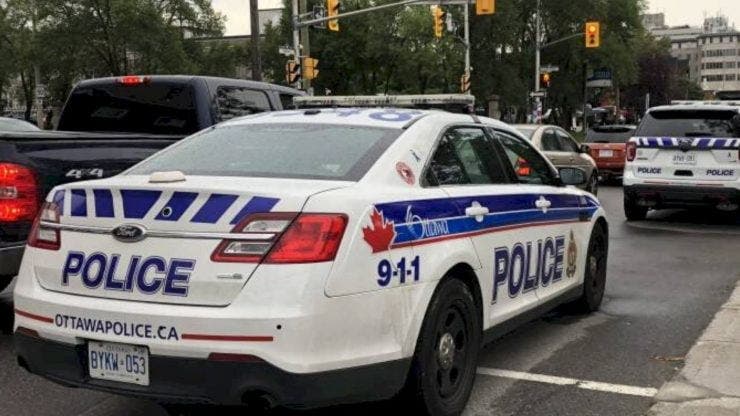 Atac armat în centrul orașului canadian Ottawa. Mai multe persoane au fost rănite