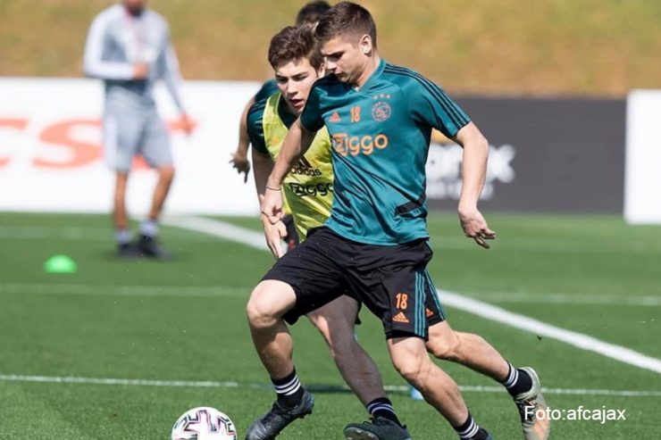 Răzvan Marin a primit o ofertă! Liderul din Belgia îl vrea pe român 25 Răzvan Marin a primit o ofertă!