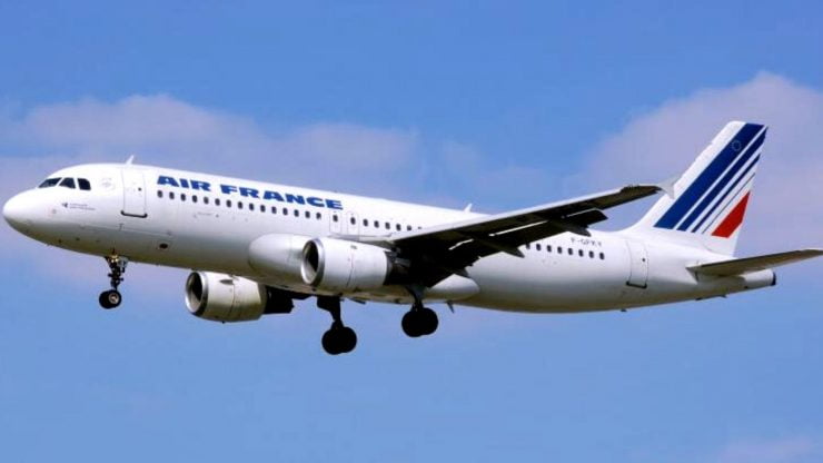 Rezultatele morții copilului găsit mort într-un tren de aterizare al unui avion din Paris