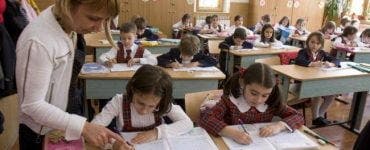 Cadrele didactice din România pot primi până la 3 salarii în plus