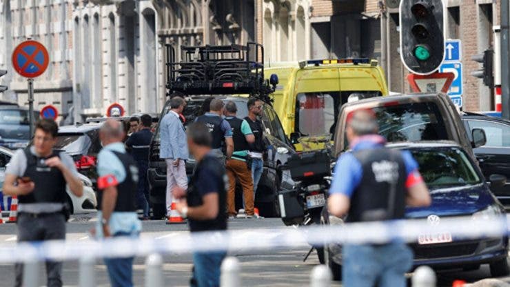 Posibil atac terorist în Belgia. O femeie a rănit mai mulți trecători