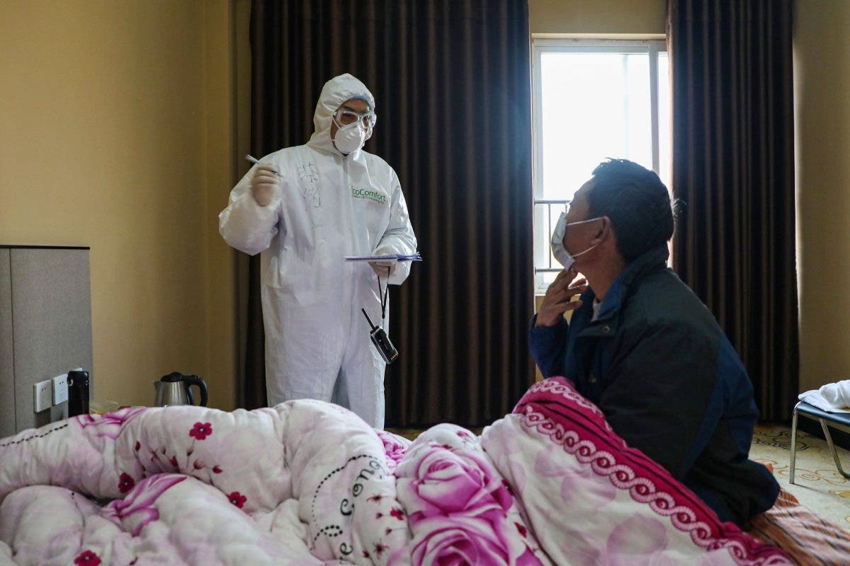 Un medic chinez face anuntul care schimba tot ce stiam despre CORONAVIRUS. „Virusul ii ataca pe...”