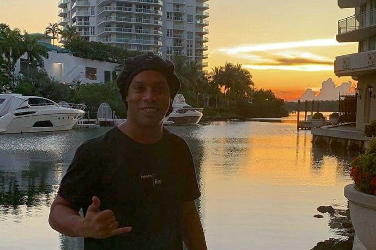 Ronaldinho la Survivor
