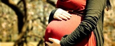 Femeile gravide sa nasca acasa