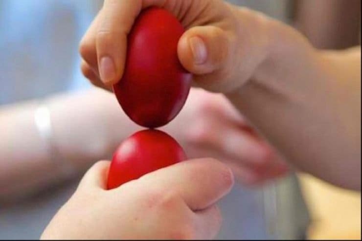 Obiceiuri și tradiții în a doua zi de Paște. Se mai ciocnesc ouă și azi?