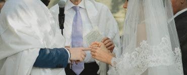 Care sunt traditiile evreiesti de nunta?