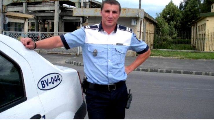 Godină face praf Poliția Română
