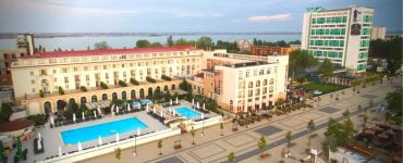 Hotelul IAKI