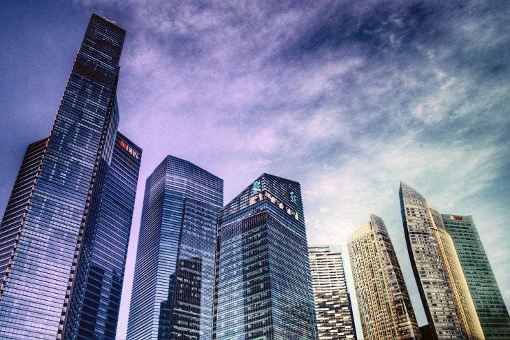 S-a început construcția celor mai înalți zgârie nori din lume. Singapore folosește cutii prefabricate din beton