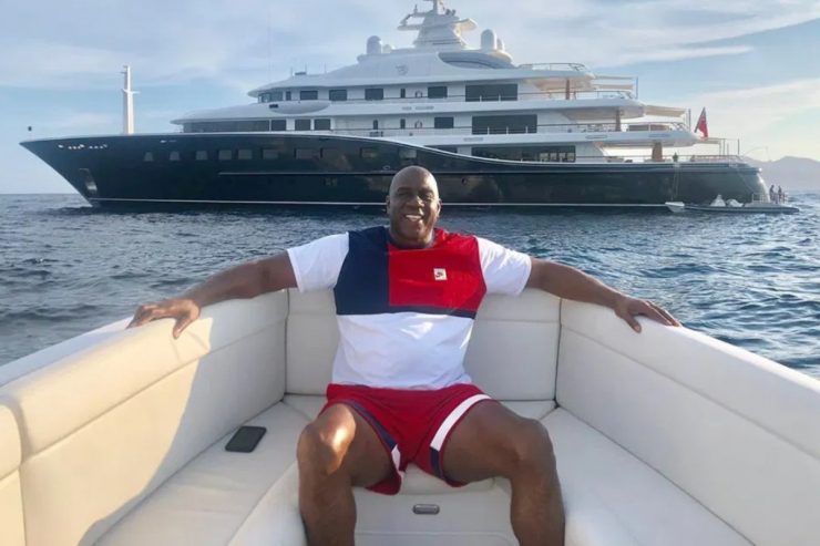 Pe ce a cheltuit Magic Johnson 1 milion de euro 25 Magic Johnson, NBA