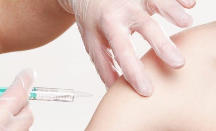 Câte doze de vaccin vor fi disponibile în România