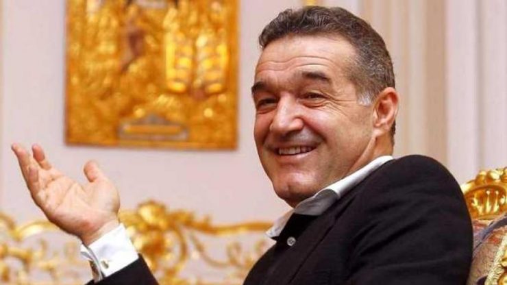 Gigi Becali, gest de omenie în Ajunul Crăciunului! Afaceristul nu a uitat de cei sărmani nici când avea bolidul de lux avariat 25 gigi becali