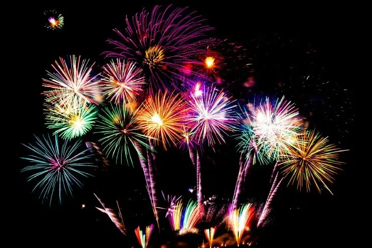 Top superstiții de Anul Nou! Ce să faci și ce să eviți de Revelion ca să îți meargă bine în 2025