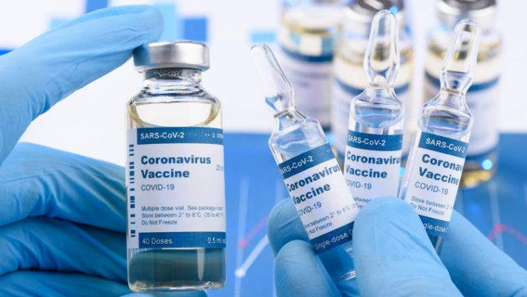 Prima tranșă de un milion de vaccinuri vine luna viitoare