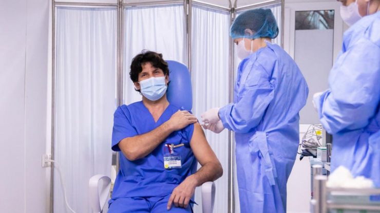 Campania de vaccinare din Europa ar putea fi oprită.
