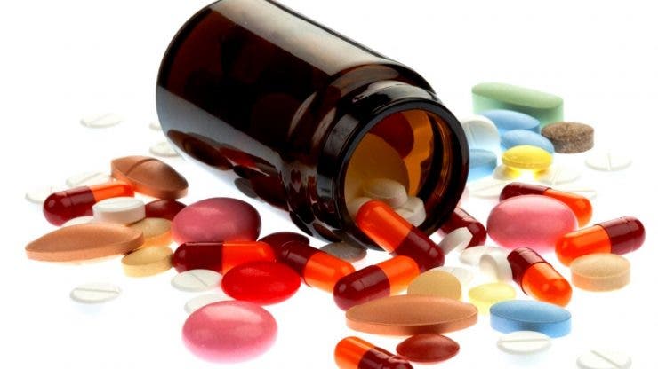Medicamentul mult mai periculos decât vaccinul anti-COVID19.