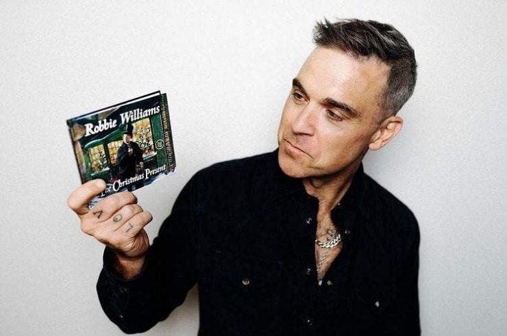Robbie Williams a fost diagnosticat cu COVID-19! Cum se simte artistul