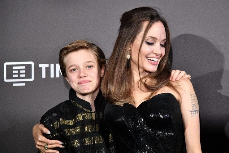 Fiica Angelinei Jolie nu mai vrea să fie băiat. A oprit tratamentul cu hormoni. Cum arată acum?