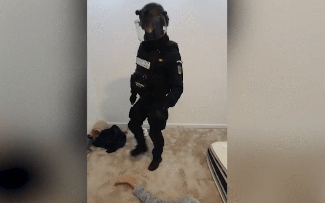 Clanul „Toporaru” din Capitală a fost distrus. Liderul clanului și fiii săi au fost arestați 26 clanul toporaru distrus
