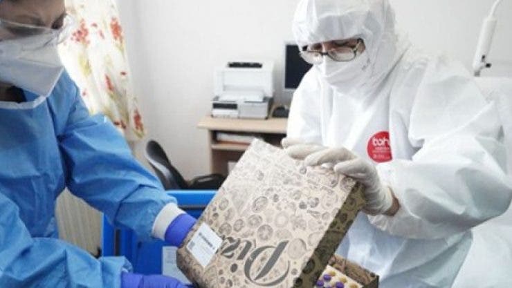 Dozele de vaccin anti-COVID au fost livrate la spitalul din Slobozia în cutii de pizza. Ce a explicat Valeriu Gheorghiţă