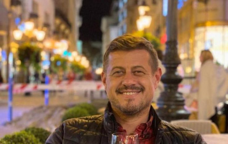 Fostul fotbalist Sergiu Marian a fost găsit mort! S-a spânzurat în apartamentul mamei sale 25 Fostul fotbalist Sergiu Marian a fost găsit mort! S-a spânzurat în apartamentul mamei sale