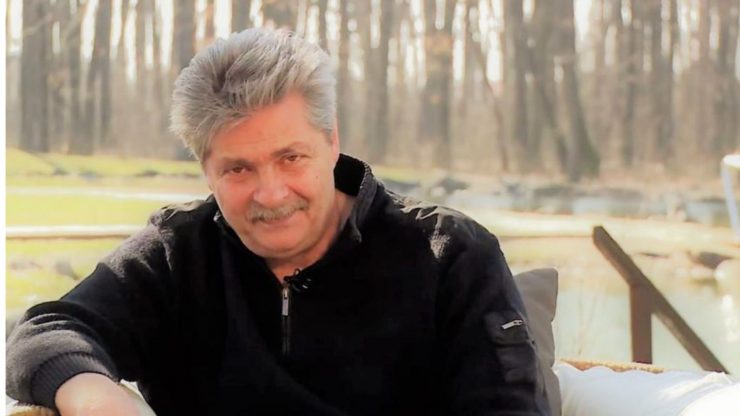 Sorin Ovidiu Vîntu a suferit o operație de amputare a unui picior.