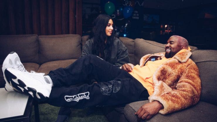 Relația a ajuns la final! Kim Kardashian a depus actele pentru a divorța de Kanye West
