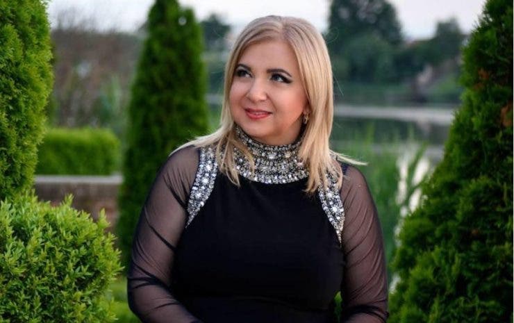 Carmen Serban vrea sa se mute din Romania