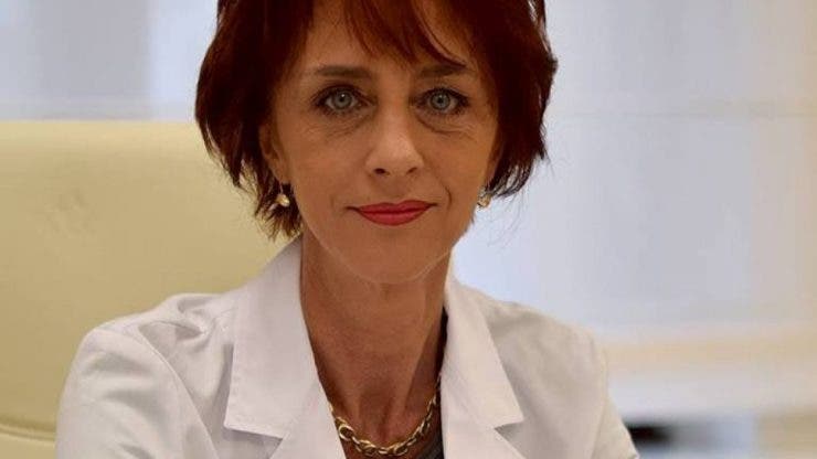 Cine este Flavia Groșan