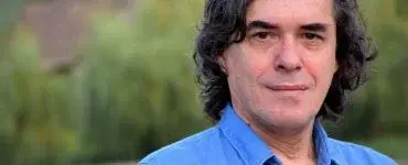 Cum îmbină Mircea Cărtărescu pasiunea pentru scris cu viața de familie