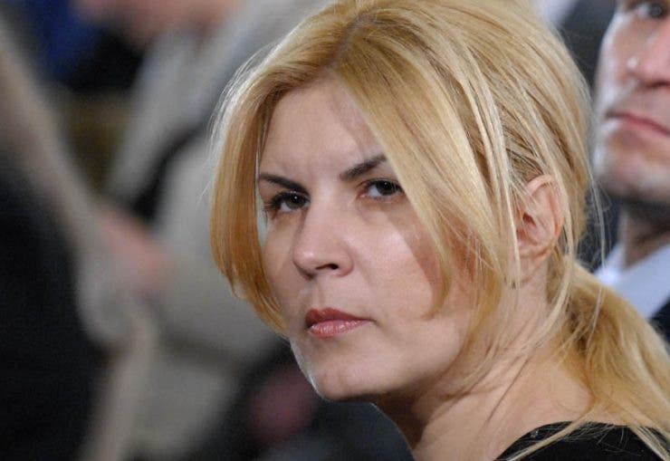 Elena Udrea a fost geloasă pe fiica ei! Dezvăluirile făcute de aceasta chiar de Ziua Femeii