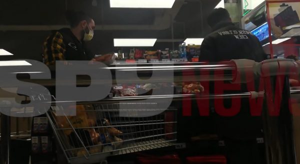 Smiley a făcut primele declarații după ce a născut Gina Pistol! Proaspătul tătic este în culmea fericirii 27 Smiley a făcut primele declarații după ce a născut Gina Pistol! Proaspătul tătic este în culmea fericirii