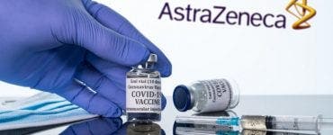 Vaccinul AstraZeneca provoacă o nouă reacție adversă! Ce au declarat pacienții