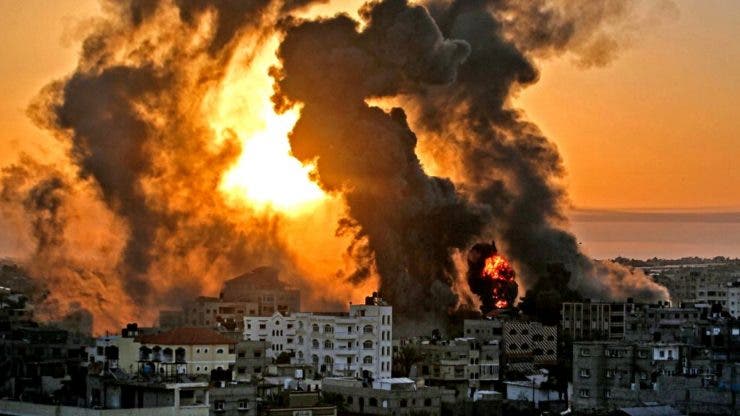 Noi atacuri aeriene asupra orașului Gaza