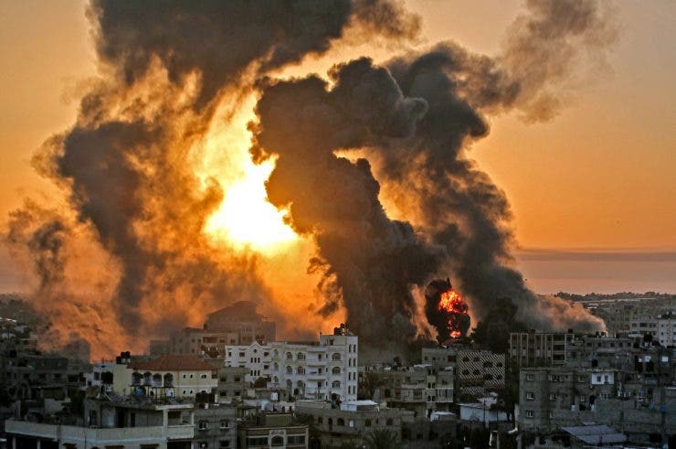 Mărturii sfâșietoare din Fâșia Gaza! ”O femeie a murit alergând spre adăpost”