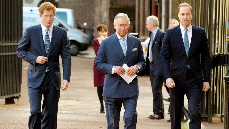 Prințul Charles, afectat de conflictul dintre William și Harry.