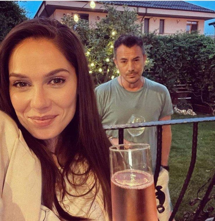 Ce urare i-a făcut Irina Fodor soțului ei! Prezentatorul emisiunii Burlacul își serbează ziua de naștere departe de familie